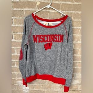 NWOT Wisconsin Badgers Medium Long Sleeve Shirt Three Square by Royce Apparel